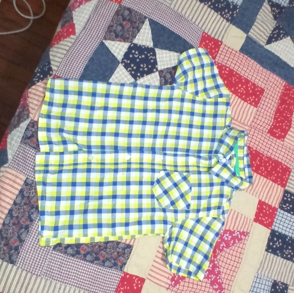 5 item dress shirt bundle for boys, size 4, 5 and 6. - Picture 4 of 5